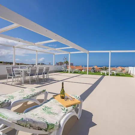 La Laja With 5 Bedrooms And Sea View Вилла *